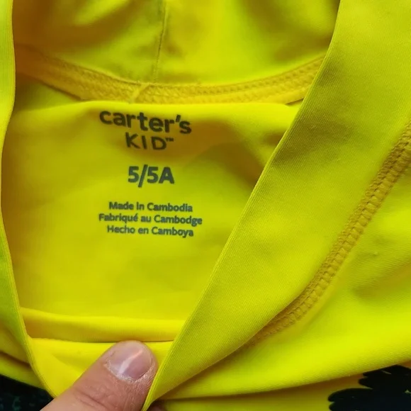 Carter's Boy's Swim Trunks and Rash Gaurd - Picture 3 of 7